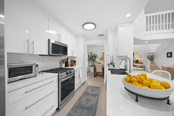 $1,190,000 | 21020 Cottonwood Drive, Boca Raton, FL 33428