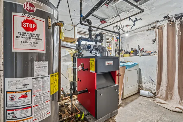 $950,000 | 186-01 Nashville Boulevard | St. Albans