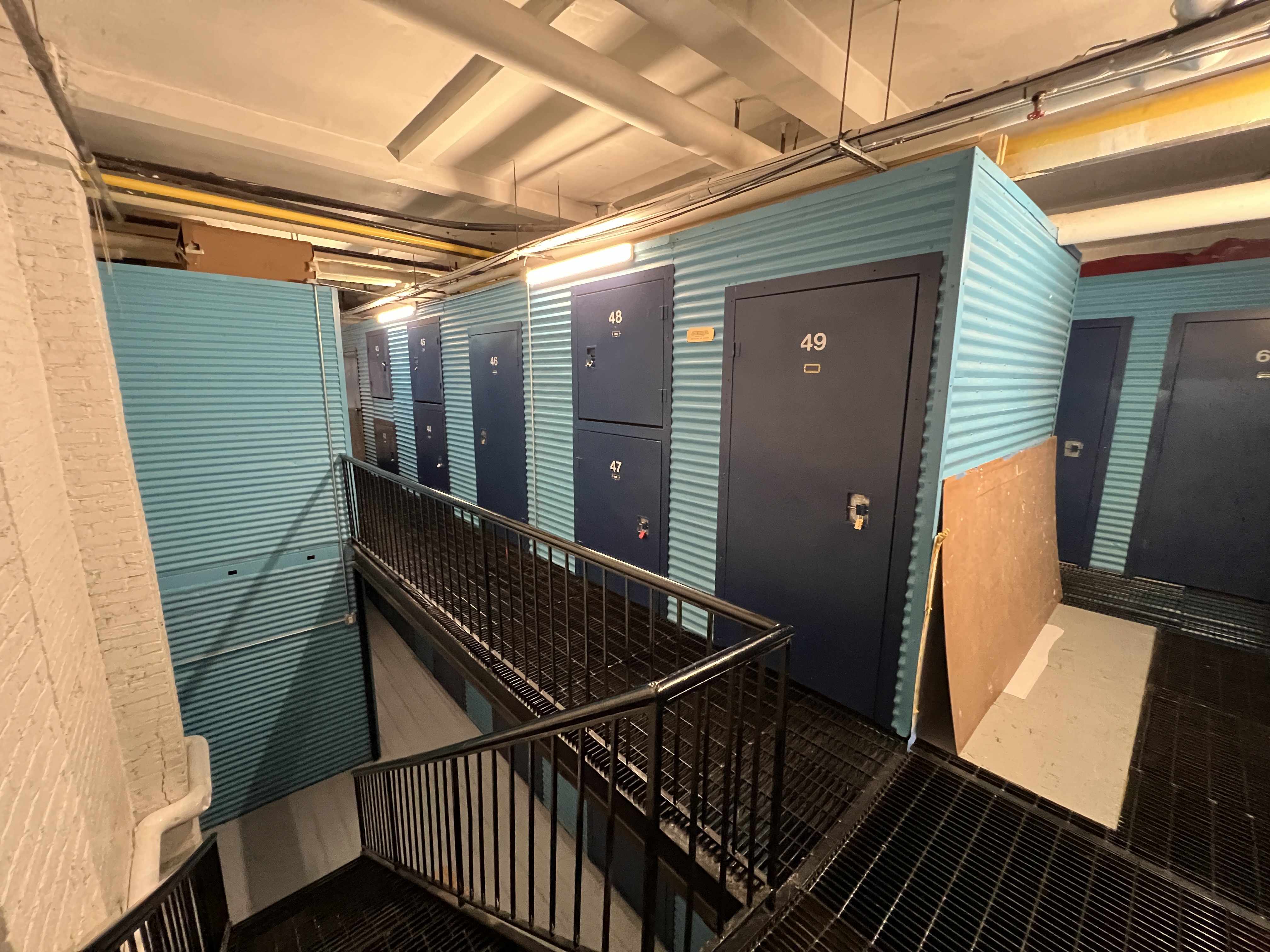 250 West 94th Street, Unit 8J Manhattan, NY 10025 - Photo 14 of 19 a view of balcony