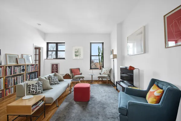 $850,000 | 280 Prospect Park West, Unit 5 | Park Slope