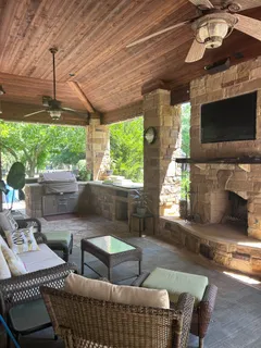 $998,000 | 122 Chapel Hill Drive, Double Oak, TX 75077