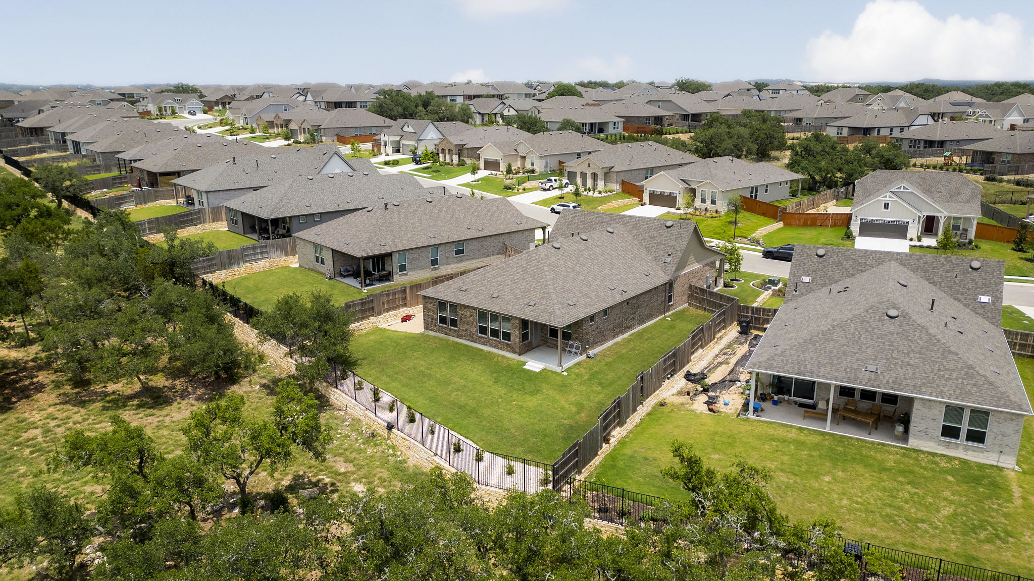 293 Barnhill Loop Dripping Springs, TX 78620 - Photo 18 of 29