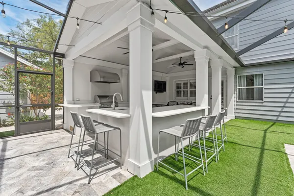 $1,500,000 | 1107 South Dunbar Avenue, Tampa, FL 33629