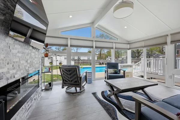 $709,000 | 1 Yardley Court, Mount Laurel, NJ 08054