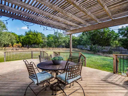 $870,000 | 100 Empire Court, Austin, TX 78737