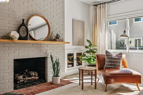 $899,000 | 1519 Oxford Street, Unit E, Berkeley, CA 94709