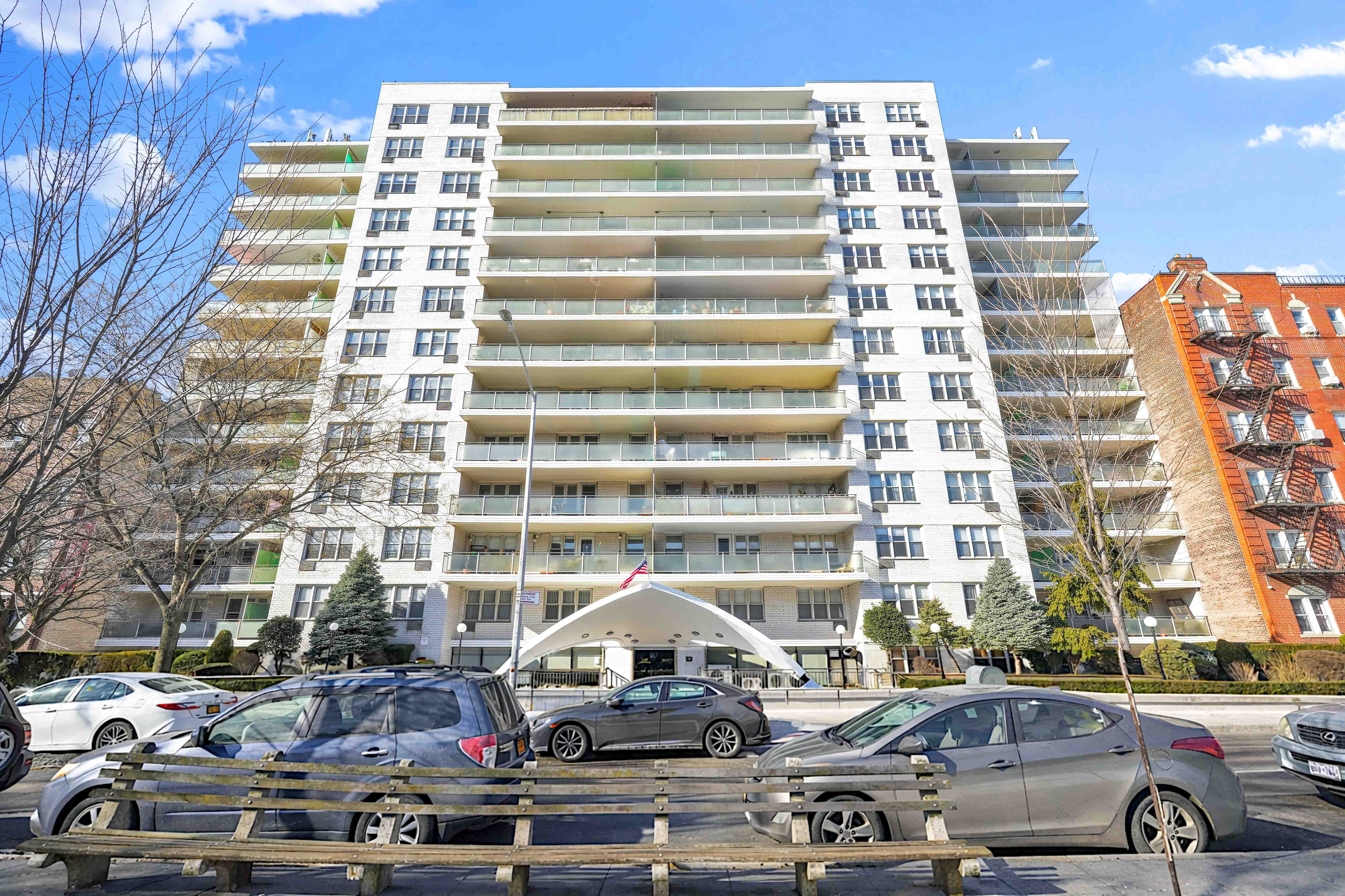370 Ocean Parkway, Unit 8H Brooklyn, NY 11218 - Photo 3 of 42
