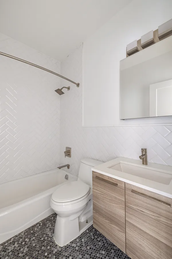 $7,500 | 359 7th Street, Unit 3 | Park Slope