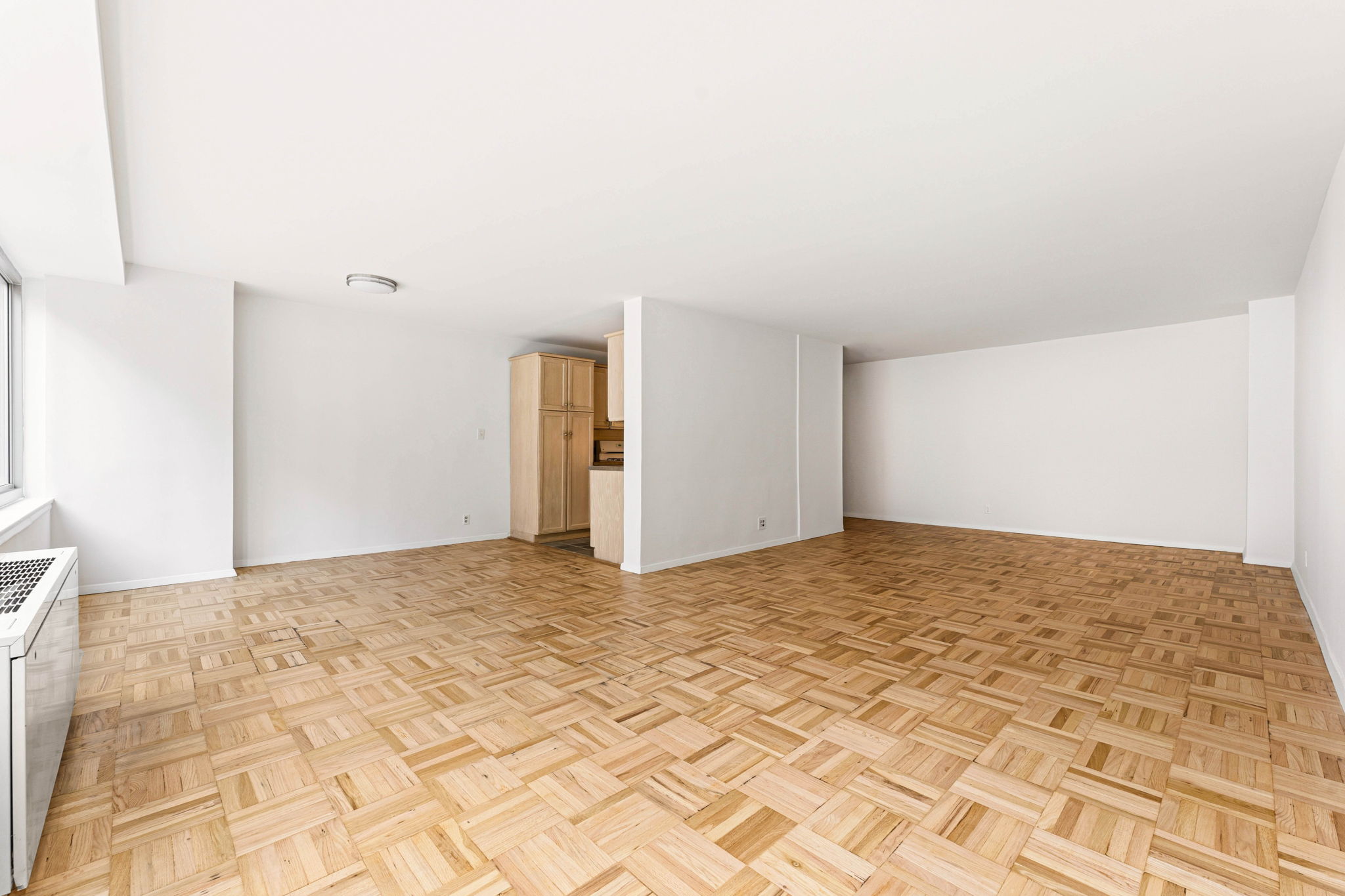 315 West 70th Street, Unit 2D Manhattan, NY 10023 - Photo 11 of 15
