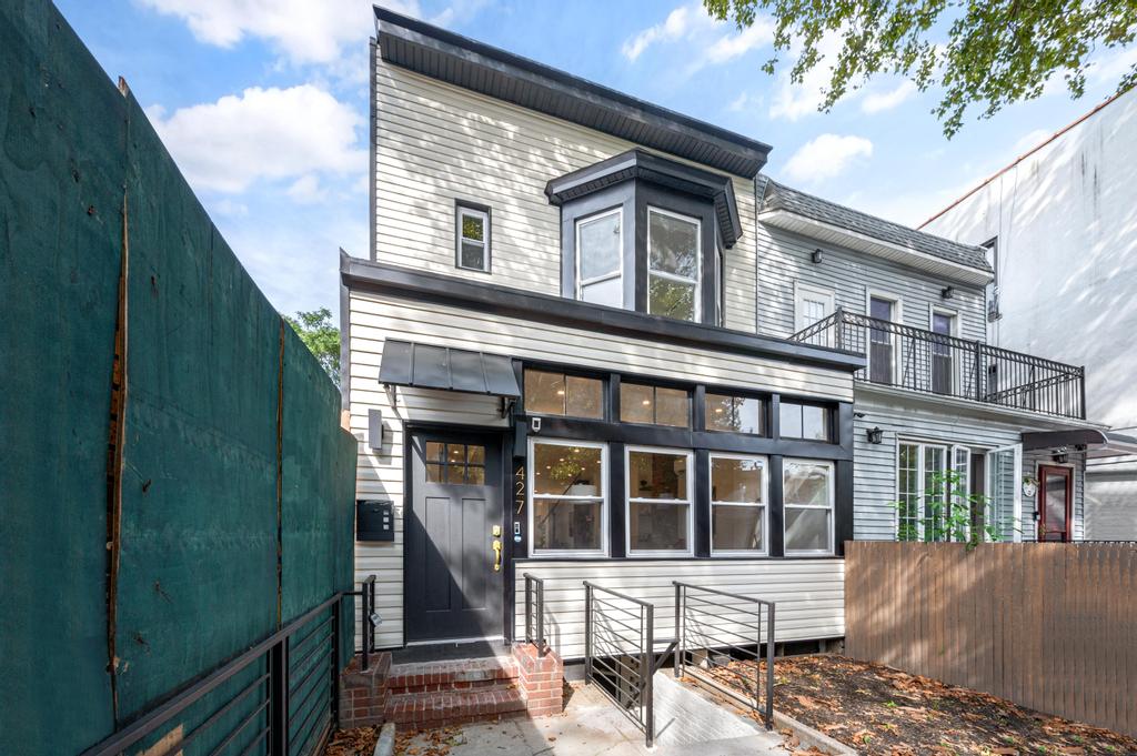 427 78th Street Brooklyn, NY 11209 - Photo 9 of 36