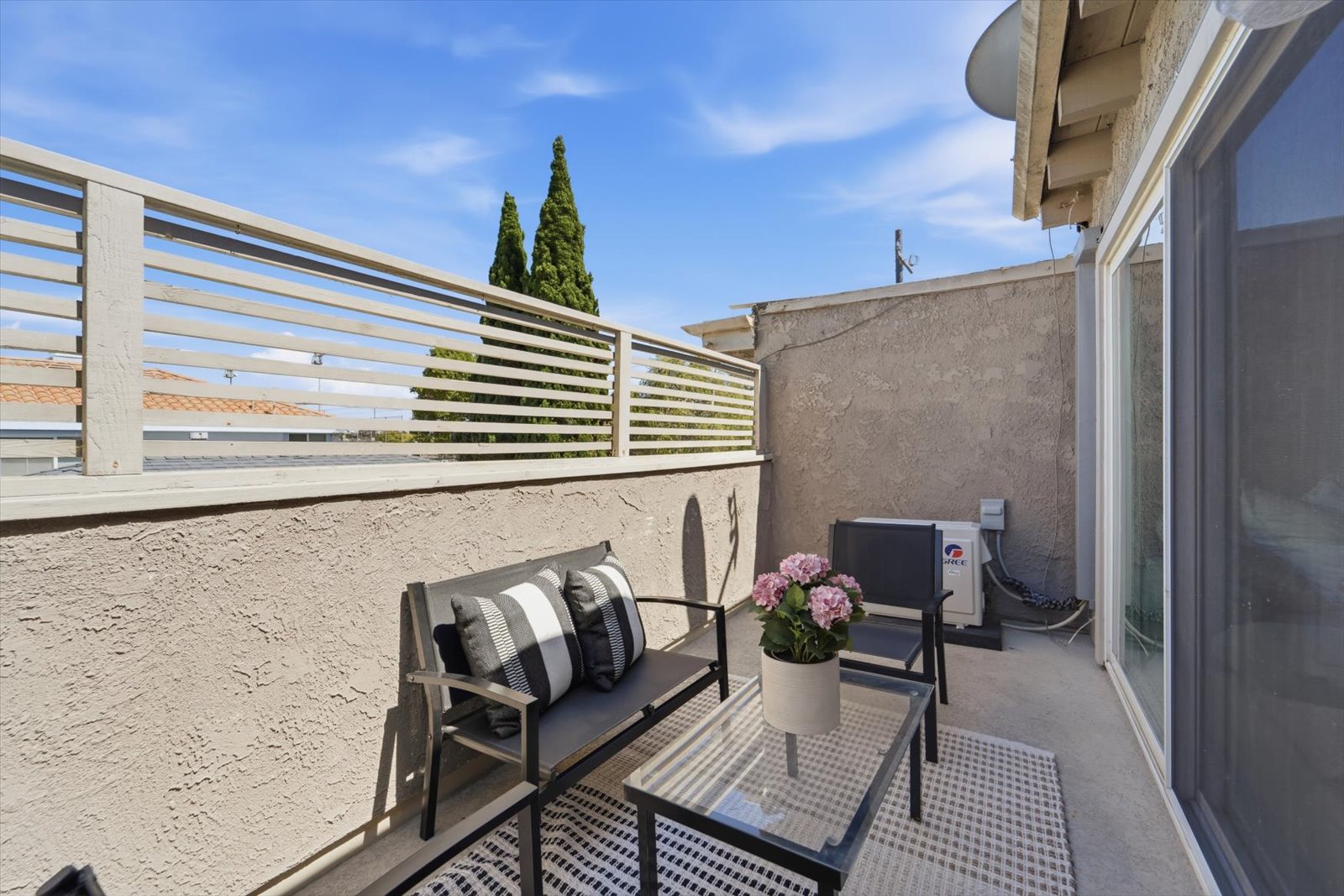 2305 Rockefeller Lane, Unit B Redondo Beach, CA 90278 - Photo 32 of 49