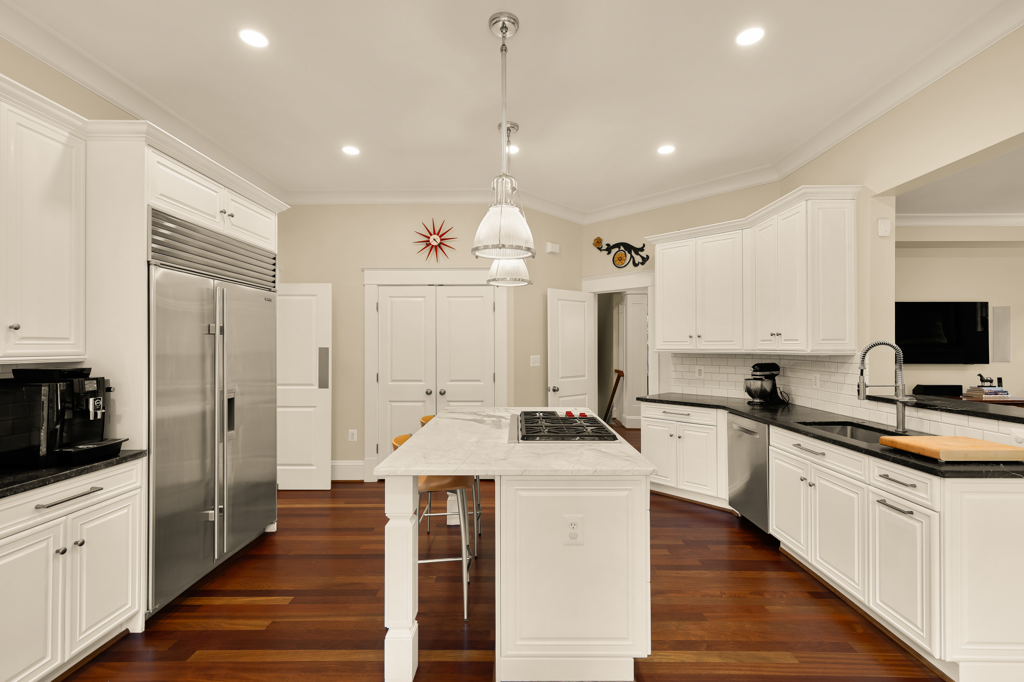 6316 Walhonding Road Bethesda, MD 20816 - Photo 17 of 67 Gallery Image 17