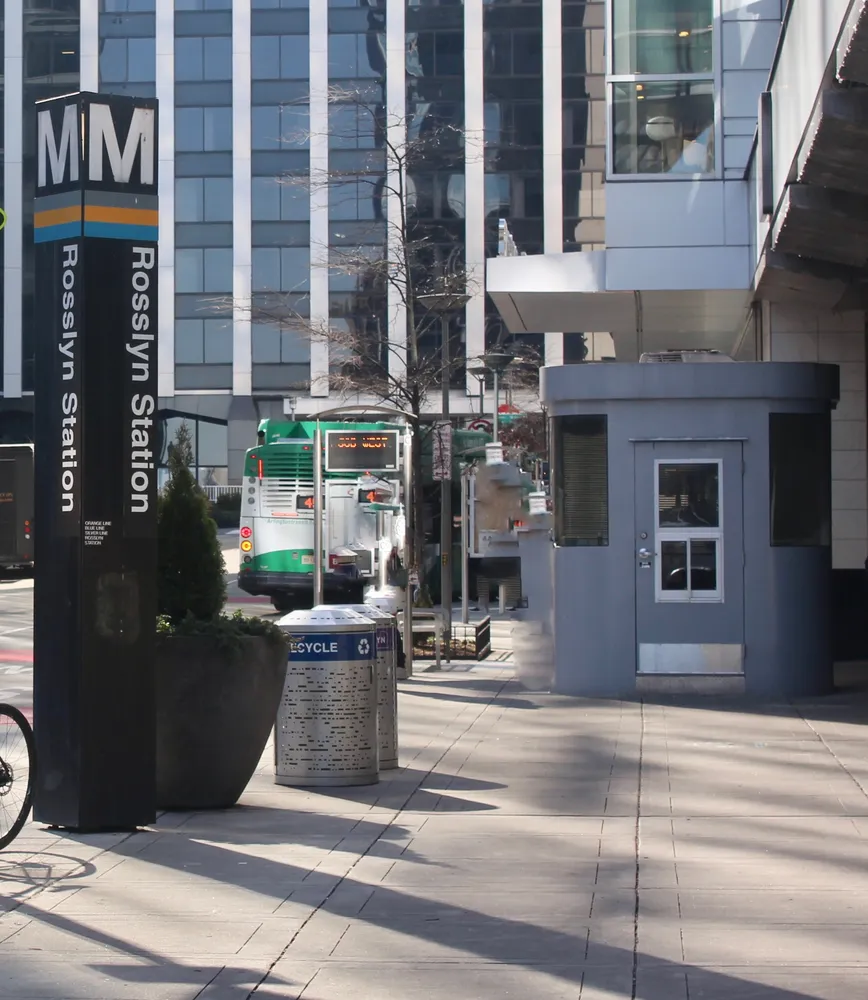 $975,000 | 1111 19th Street North, Unit 2705, Arlington, VA 22209