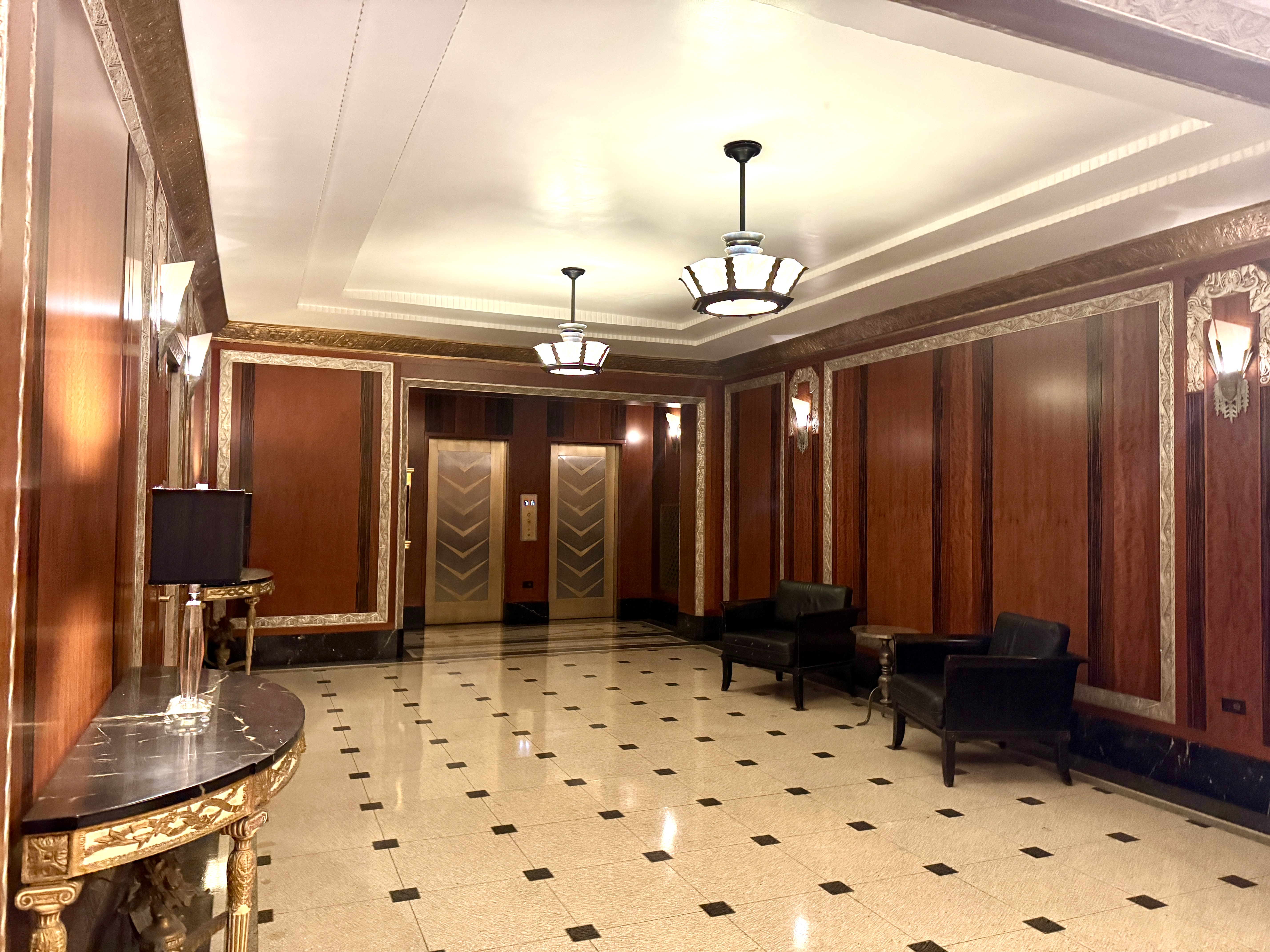 300 West 23rd Street, Unit 12A Manhattan, NY 10011 - Photo 9 of 11