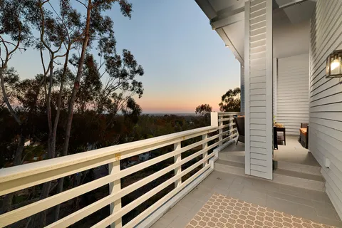 $985,000 | 11037 Caminito Vista Pacifica, San Diego, CA 92131