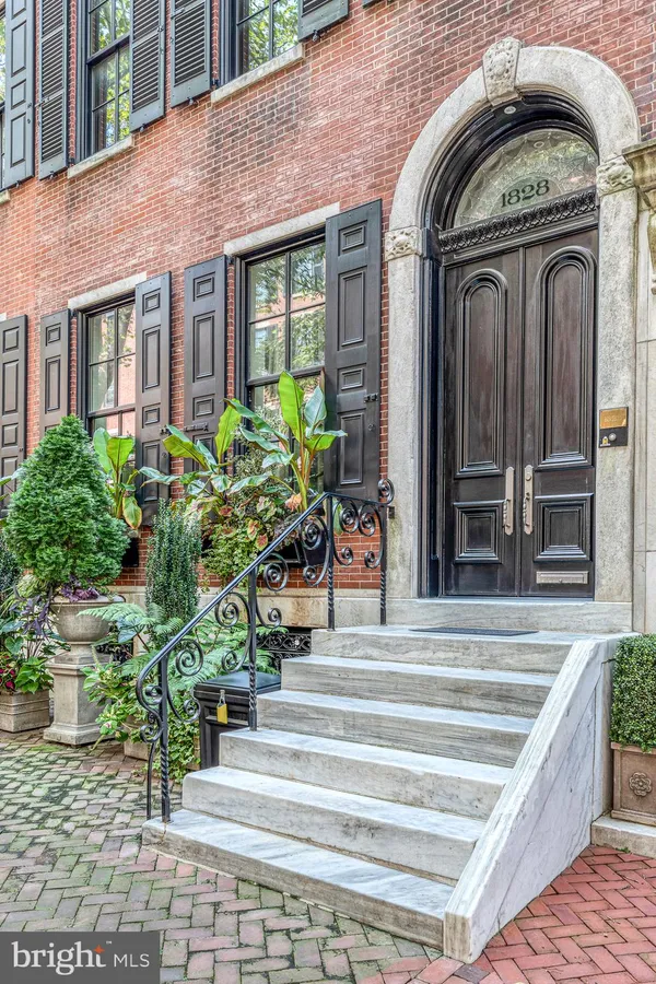 $4,900,000 | 1828 Delancey Place, Philadelphia, PA 19103