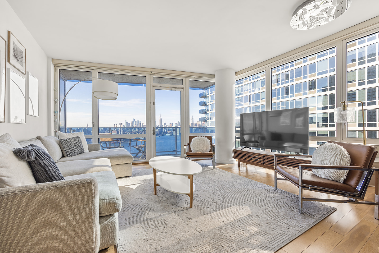 22 North 6th Street, Unit 27D Brooklyn, NY 11249 - Photo 1 of 17