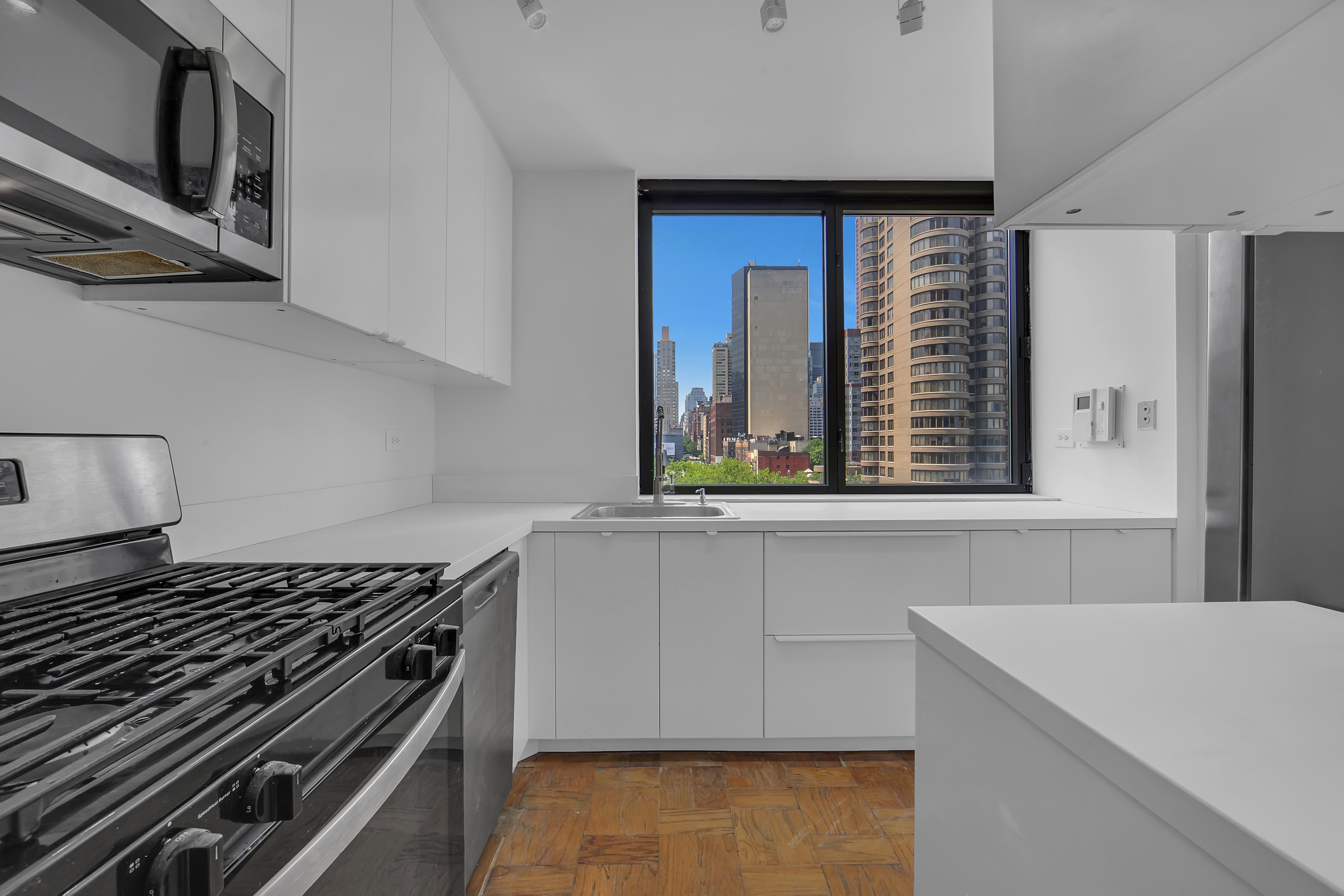 630 1st Avenue, Unit 9M Manhattan, NY 10016 - Photo 13 of 21