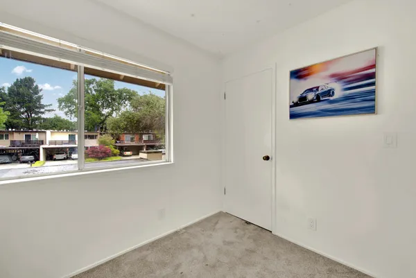 $578,000 | 3161 Valley Green Lane, Napa, CA 94558