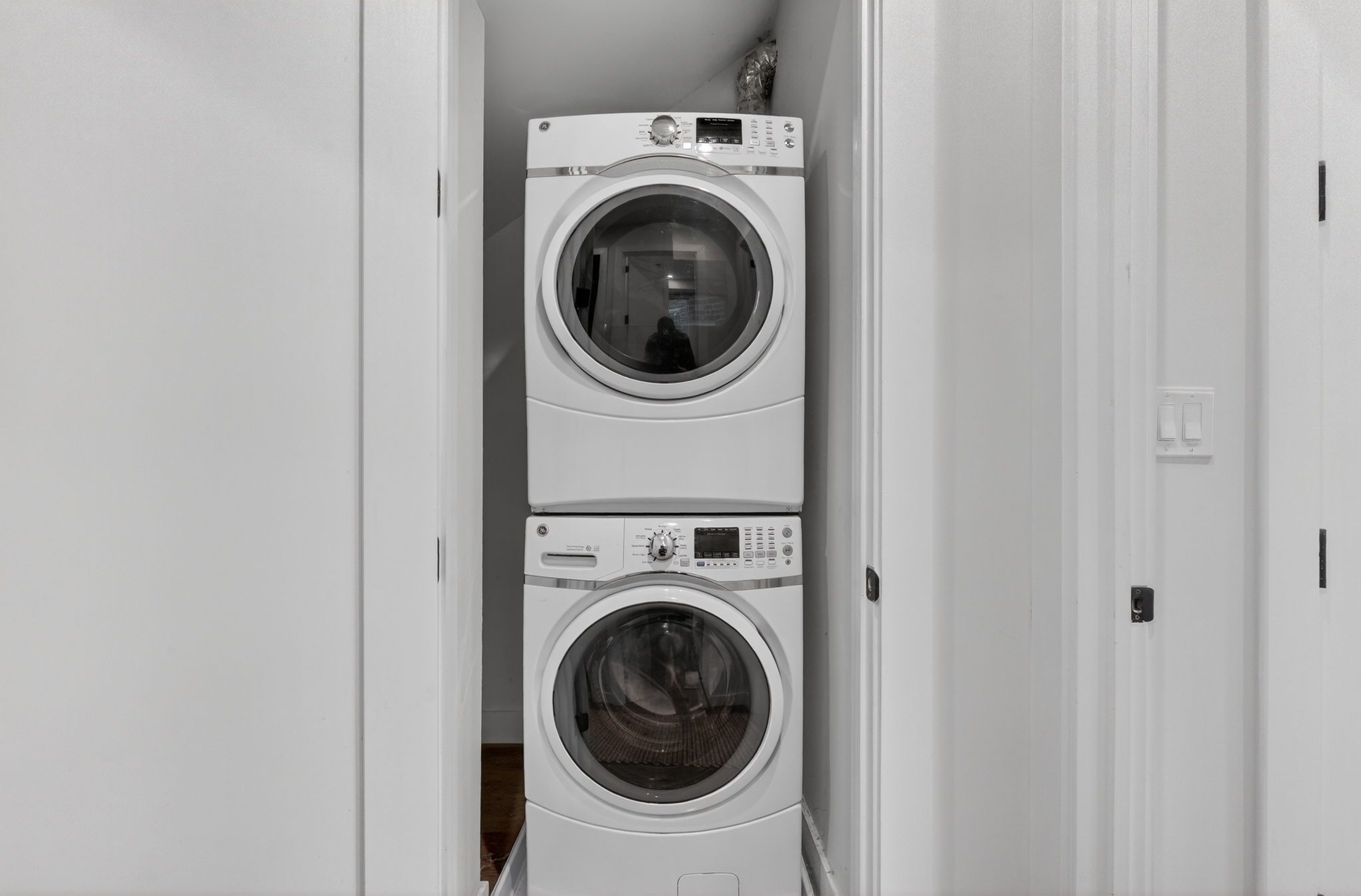 1419 Upshur Street Northwest, Unit 2 Washington, DC 20011 - Photo 21 of 45