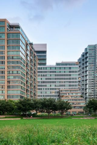 46-30 Center Boulevard, Unit 103 Queens, NY 11109 - Photo 18 of 28