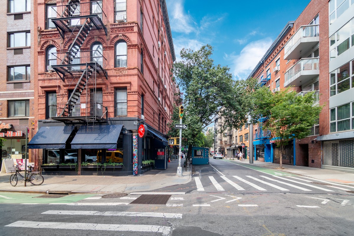 158 Rivington Street, Unit 4F Manhattan, NY 10002 - Photo 6 of 7