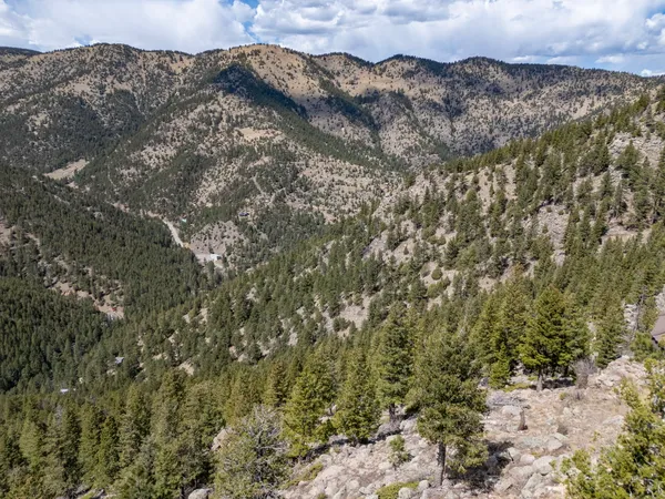 $2,100,000 | 323 Overlook Lane, Boulder, CO 80302