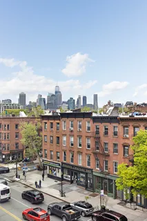 $895,000 | 124 Atlantic Avenue, Unit A4H | Cobble Hill