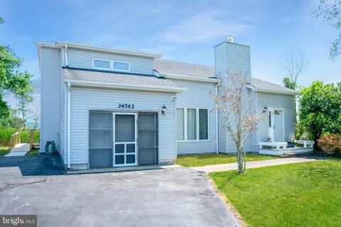 $679,000 | 34742 Frontier Road, Lewes, DE 19958
