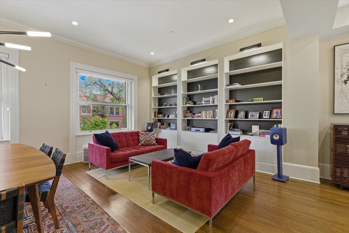 1632 S Street Northwest, Unit 32 Washington, DC 20009 - Photo 3 of 31