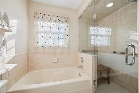 $800,000 | Spencer Lane, Bedminster, NJ 07921