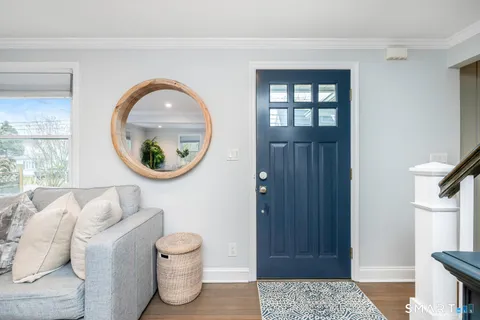 $1,150,000 | 16 Fairfield Avenue, Darien, CT 06820