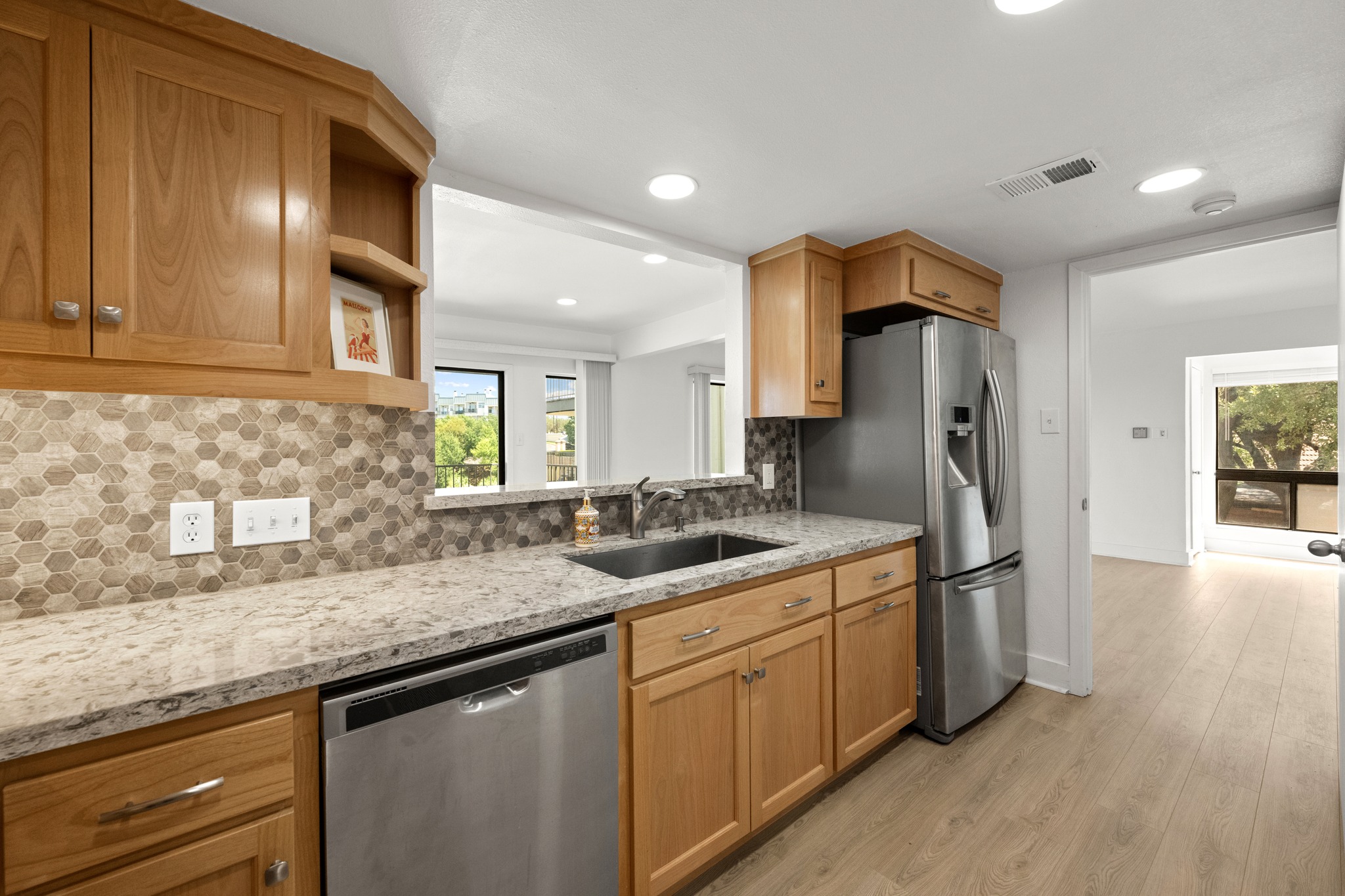 2918 Ranch Road 620, Unit B112 Austin, TX 78734 - Photo 11 of 36 Gallery Image 11