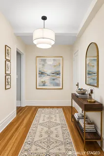 $1,350,000 | 444 East 52nd Street, Unit 3C | Midtown East