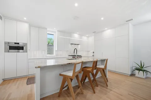 Contact Agent | 304 Quackenbos Street Northwest, Washington, DC 20011