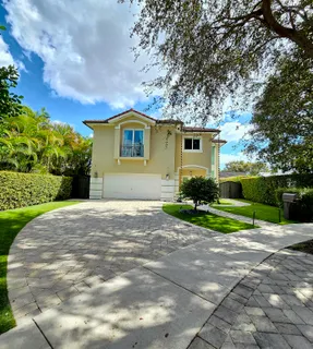 $1,299,900 | Southwest 13th Street, West Miami, FL 33144