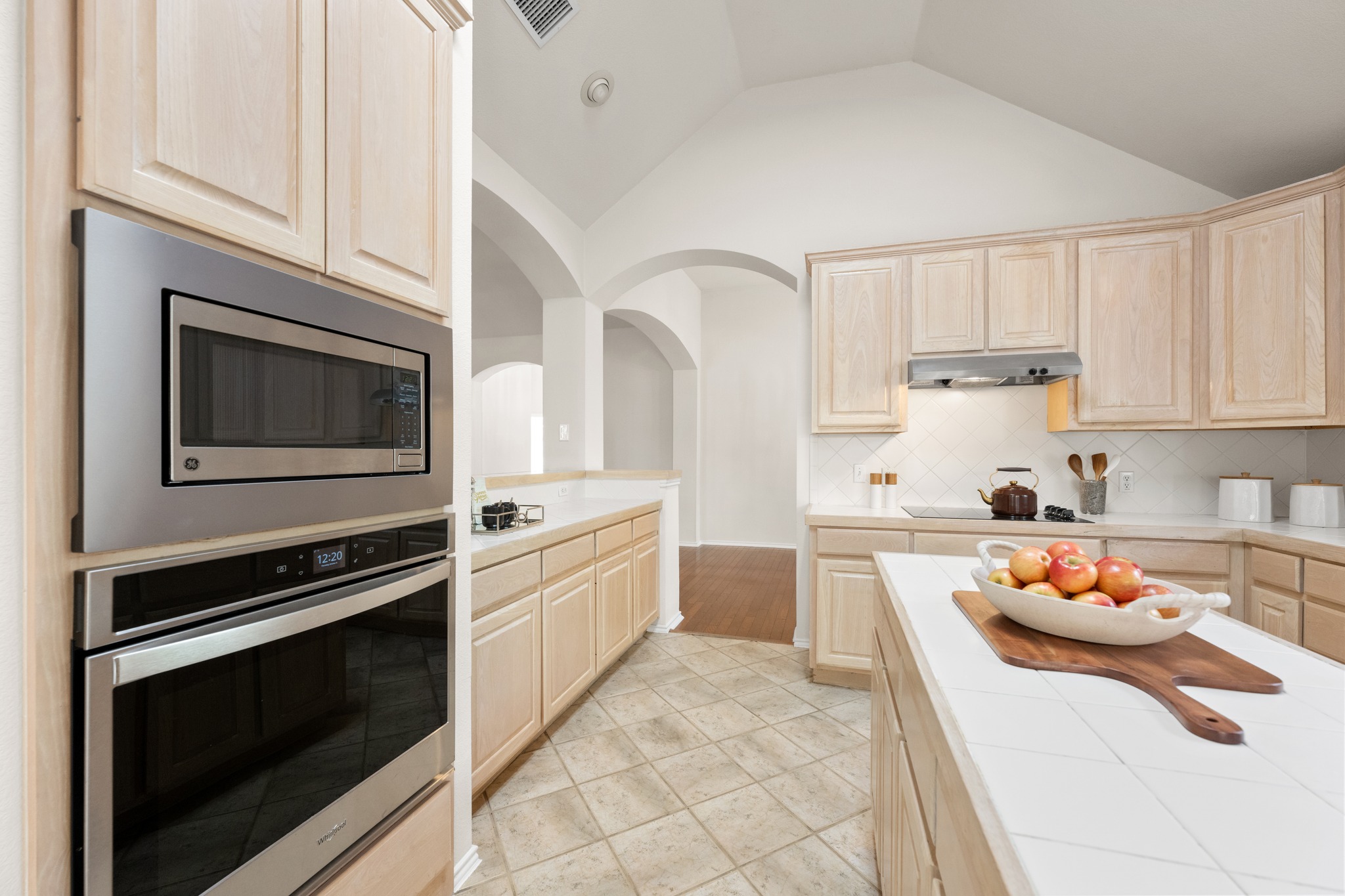 3600 Normandy Ridge Lane Austin, TX 78738 - Photo 15 of 73 Gallery Image 15