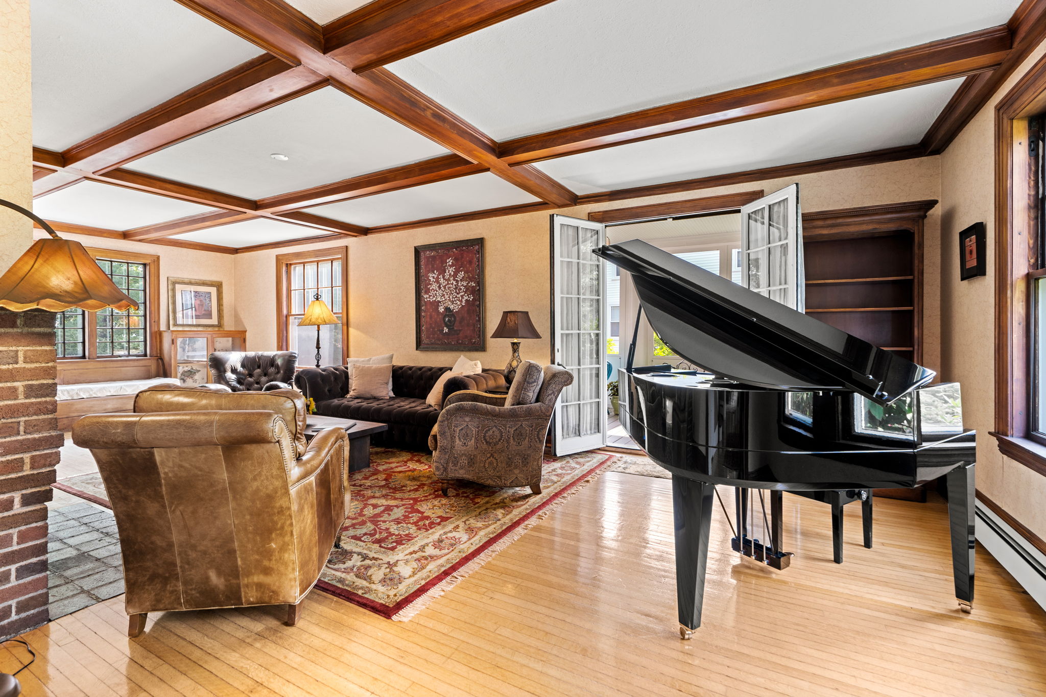 64 Woburn Street Reading, MA 01867 - Photo 8 of 56