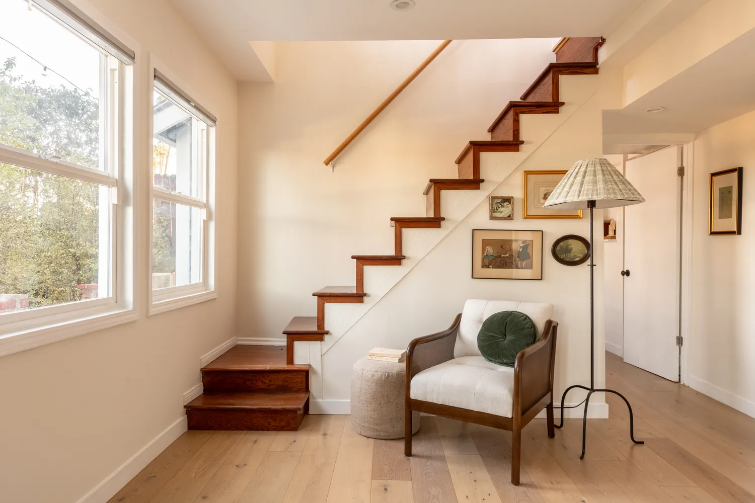 $989,000 | 12458 Laurel Terrace Drive, Studio City, CA 91604