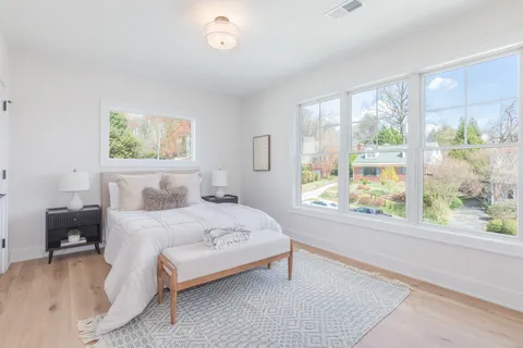 $2,295,000 | 8806 Walnut Hill Road, Chevy Chase, MD 20815