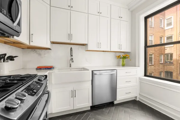 $2,300,000 | 150 West 87th Street, Unit 7C | Upper West Side