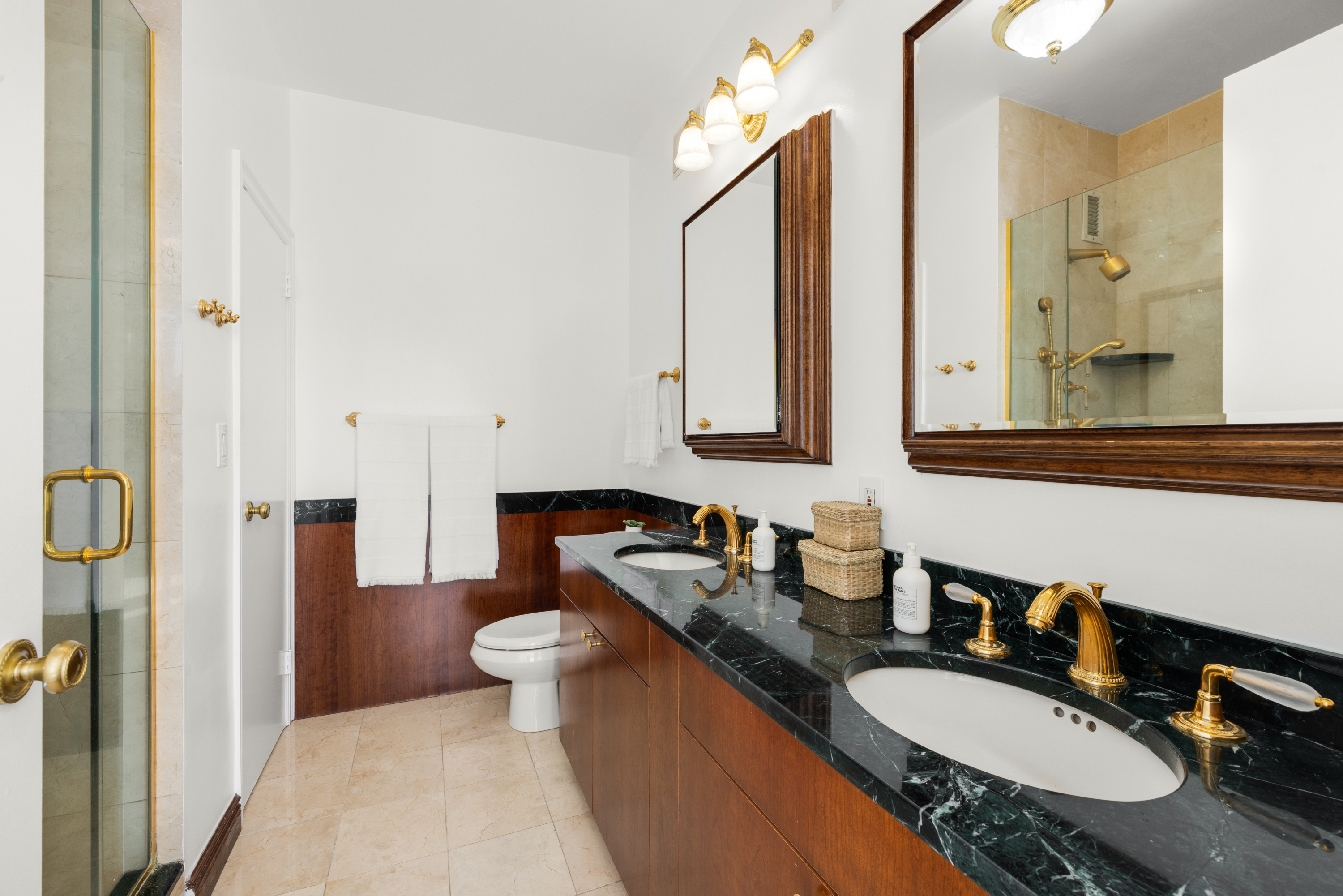 200 East 69th Street, Unit 29B Manhattan, NY 10021 - Photo 7 of 13