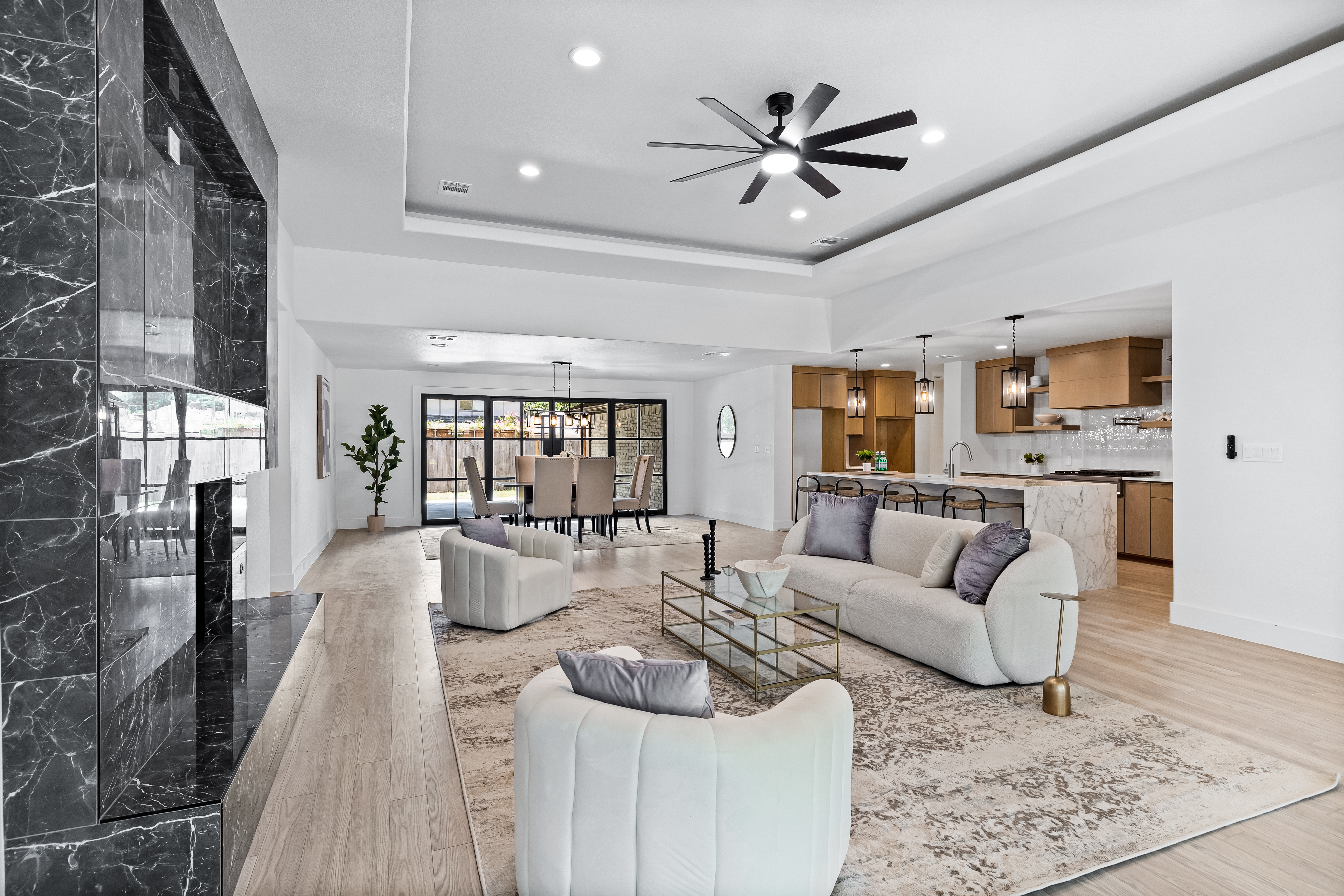 7724 Bantry Lane Dallas, TX 75248 - Photo 6 of 48