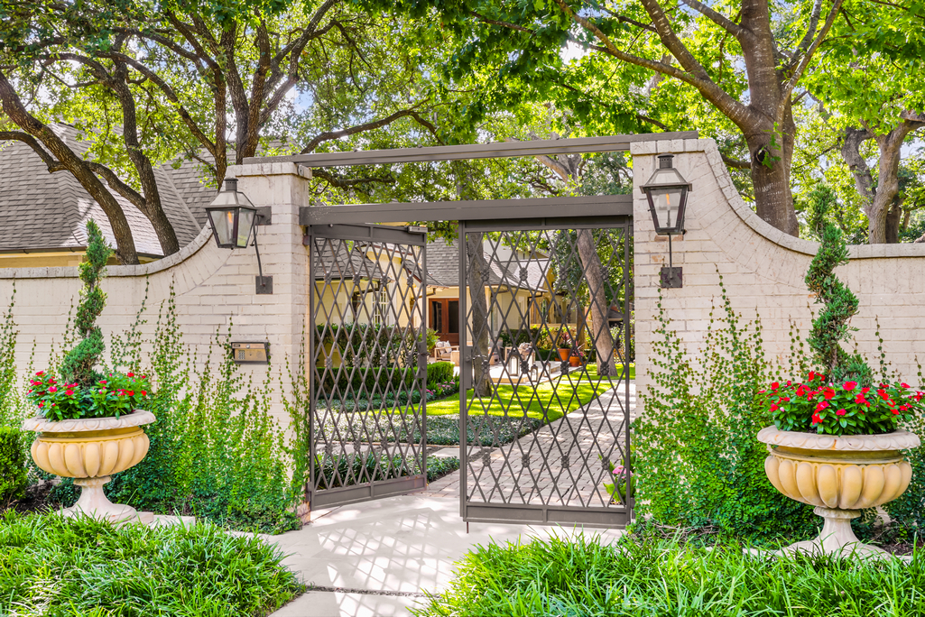 2401 Enfield Road Austin, TX 78703 - Photo 2 of 36