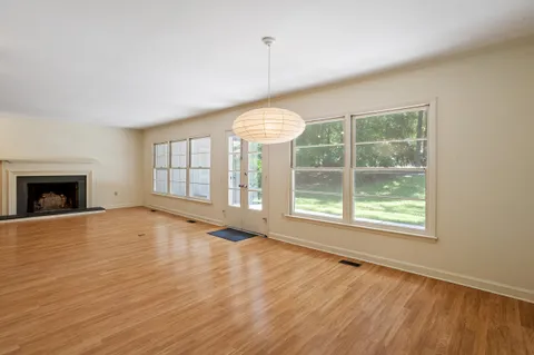 $699,000 | 904 Kings Mill Road, Chapel Hill, NC 27517