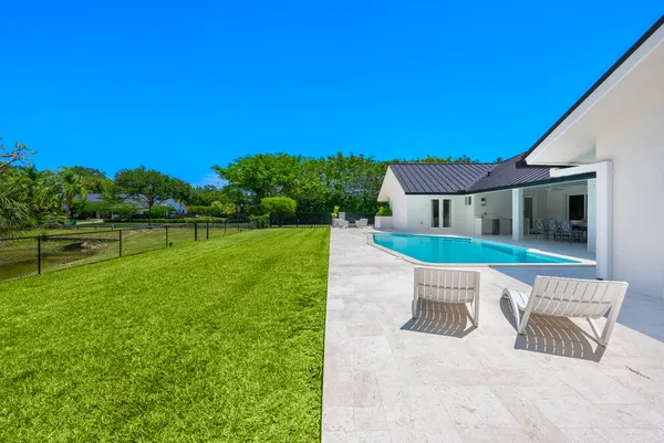 $2,925,000 | 9201 Southwest 102nd Street, Miami, FL 33176
