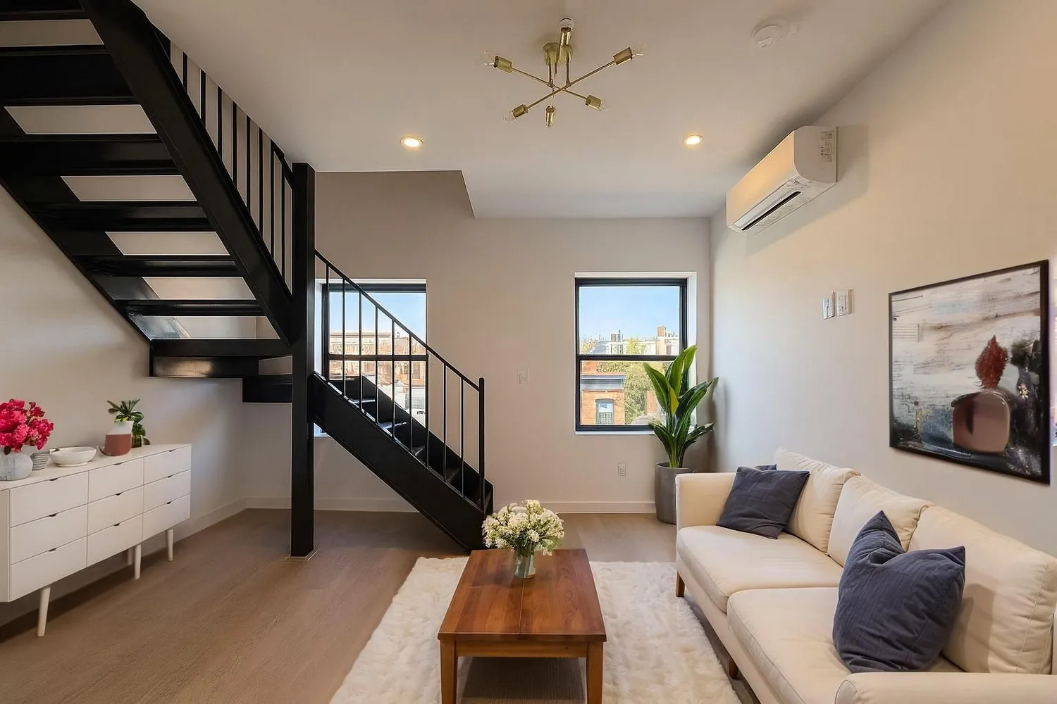 $4,400 | 250 Union Avenue, Unit 4A | Williamsburg