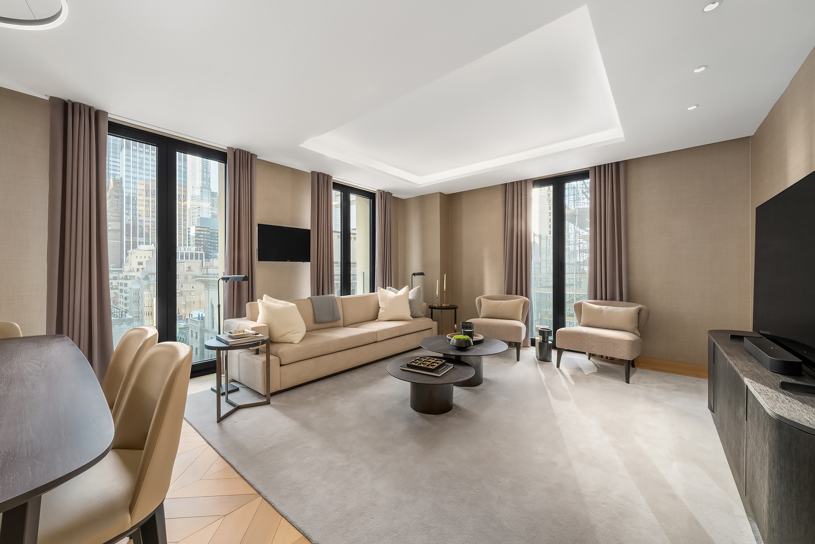 685 5th Avenue, Unit 12A Manhattan, NY 10022 - Photo 2 of 13