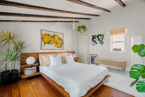 $380,000 | 142 Carpenter Street, Philadelphia, PA 19147