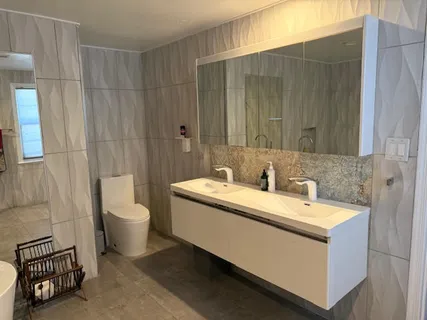 $1,375,000 | 9004 Copenhaver Drive, Potomac, MD 20854